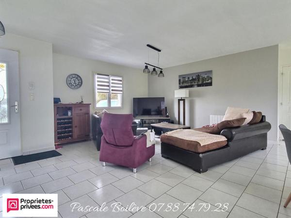 Pavillon de plain-pied 100 m²  - VERNANTES (49390)