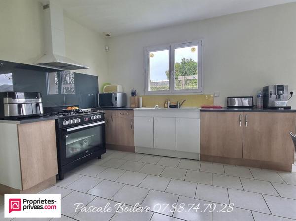 Pavillon de plain-pied 100 m²  - VERNANTES (49390)