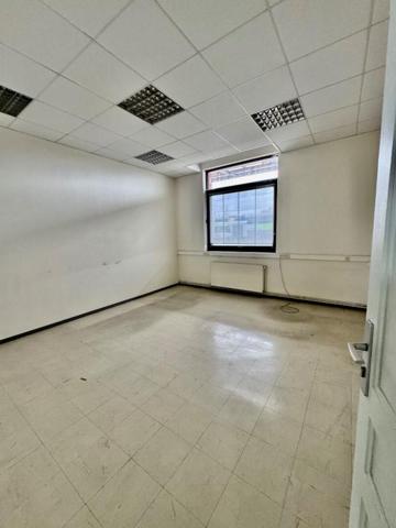 Immeuble Albert 16 pièce(s) 326 m2 . Bâtiment chargé d'histoire , Idéal  pour investisseur ou marchand de biens