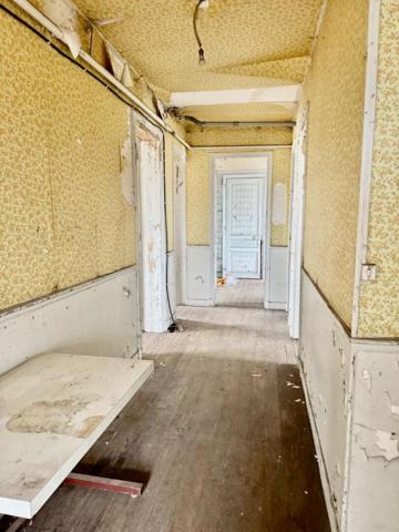 Immeuble Albert 16 pièce(s) 326 m2 . Bâtiment chargé d'histoire , Idéal  pour investisseur ou marchand de biens