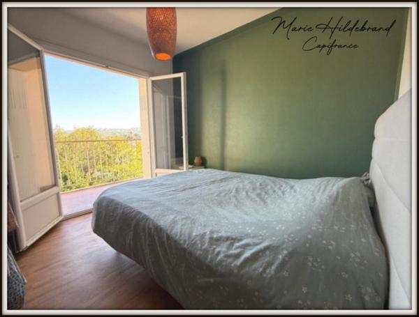 AGEN – Belle appartement T4 rénové - 4ᵉ étage avec ascenseur - garage