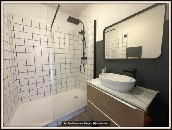 AGEN – Belle appartement T4 rénové - 4ᵉ étage avec ascenseur - garage