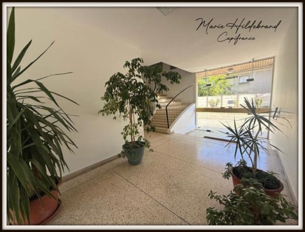 AGEN – Belle appartement T4 rénové - 4ᵉ étage avec ascenseur - garage