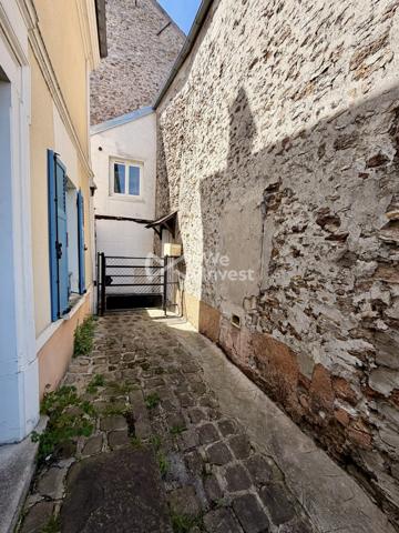 STOCKAGE AMENAGEABLE ET APPARTEMENT T1