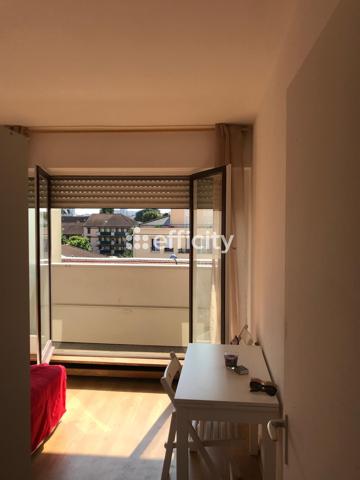 Appartement
         1 pièce
        - 13 m² 97 000 € *