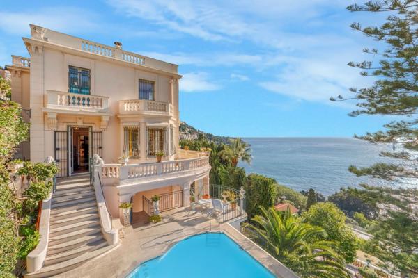 Vente Maison bourgeoise Roquebrune-Cap-Martin 12 Pièces 320 m²