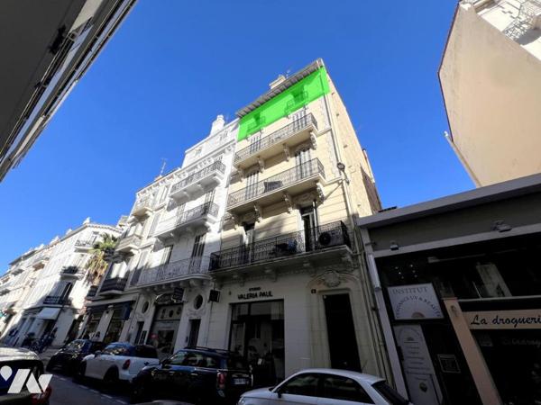 CANNES - 8 rue Commandant Vidal. Seul au 4e et dernier étage, 3p traversant + chambre + débarras.
