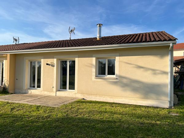 A vendre Maison mitoyenne plain-pied Grenade Sur L Adour 2 chambres garage