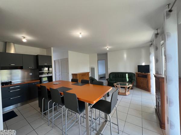 A vendre Maison mitoyenne plain-pied Grenade Sur L Adour 2 chambres garage