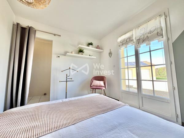 Villa de type 5 de plain-pied, 133 m2 habitables, dépendance, jardin de 2100 m2.