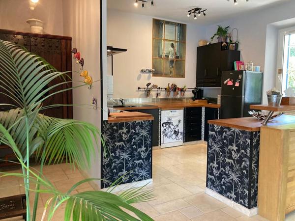 Maison Roquefort La Bedoule 7 pièce(s) 161 m2