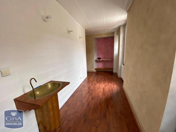 Location local commercial Oyonnax (01100)