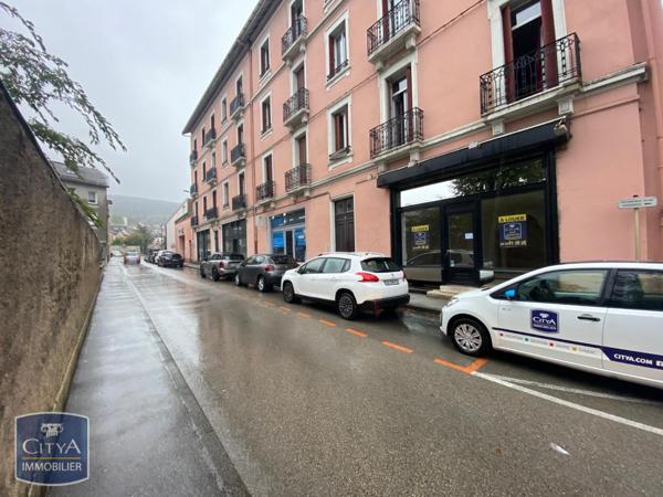 Location local commercial Oyonnax (01100)