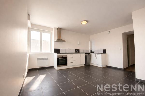 A vendre coeur d'Étel - Appartement T3 - 56 m² avec aperçu mer et petit balcon