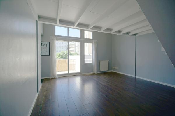 Lyon 3 Duplex T4/5 calme lumineux balcon garage.