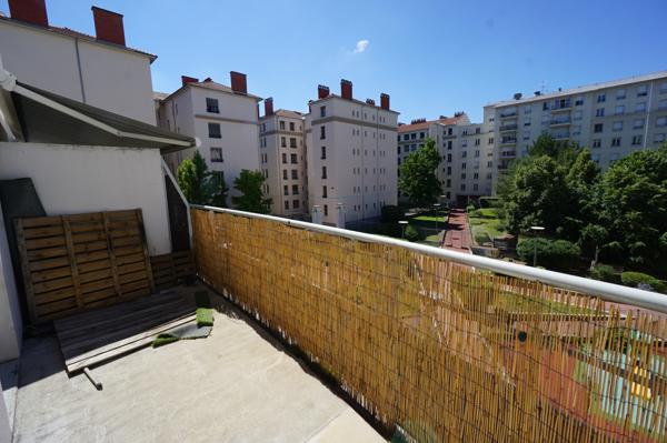 Lyon 3 Duplex T4/5 calme lumineux balcon garage.