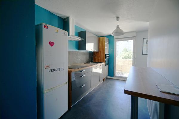 Lyon 3 Duplex T4/5 calme lumineux balcon garage.