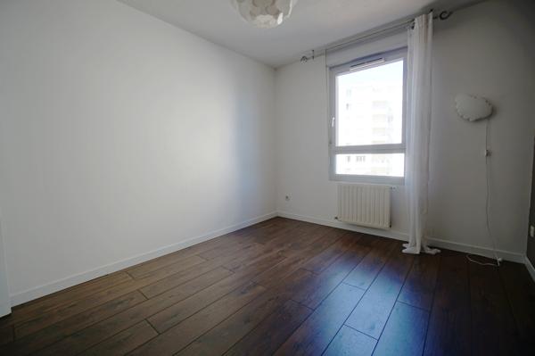 Lyon 3 Duplex T4/5 calme lumineux balcon garage.