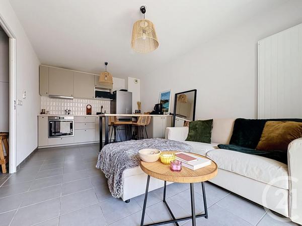 Appartement T2 à vendre  2 pièces - 40,85 m 2   ONDRES  - 40