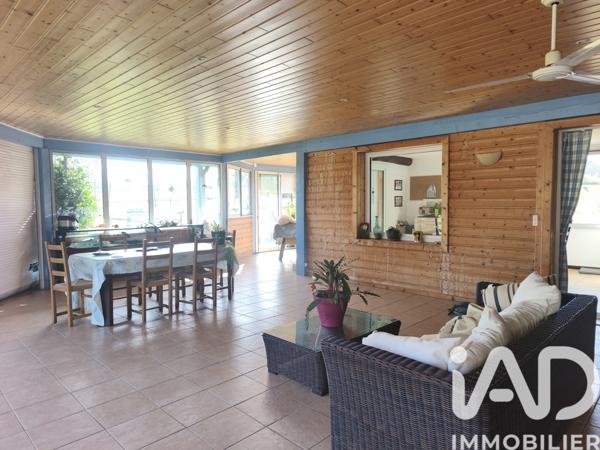 Maison à vendre 8 pièces 237 m² Sarrouilles