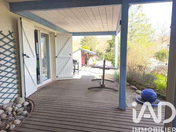 Maison à vendre 8 pièces 237 m² Sarrouilles