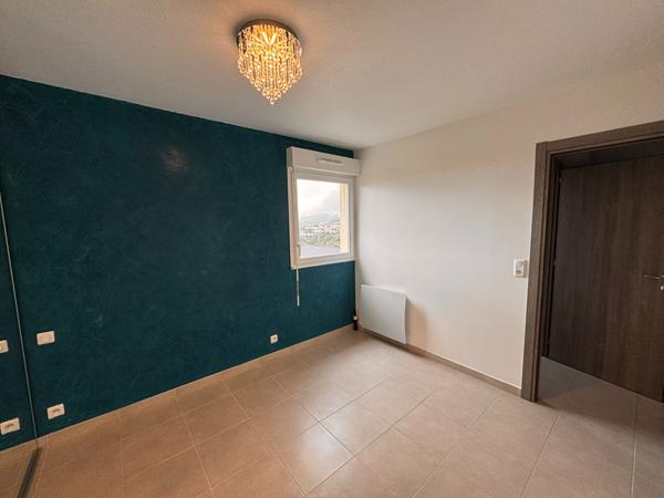 Appartement T3 à vendre à Bastia avec vue mer - Idéal investisseur