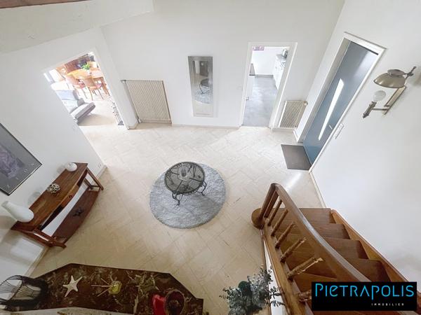 BELLEVILLE CENTRE VILLE A PIED GRANDE VILLA FAMILIALE 280 M2 HAB 2030 M2 DE TERRAIN