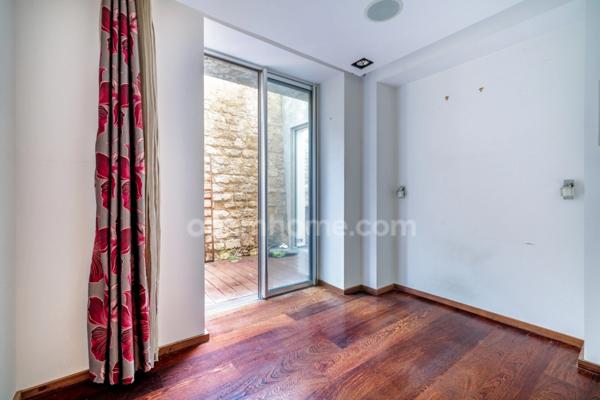 Appartement à vendre 8 pièces (75)