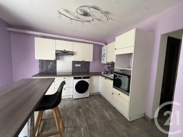 Appartement F4 à vendre  4 pièces - 63 m 2   ST QUENTIN  - 02