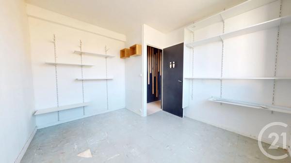 Appartement F4 à vendre  4 pièces - 63 m 2   ST QUENTIN  - 02