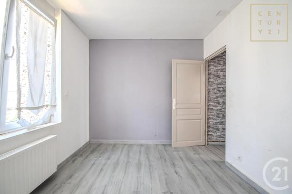 Maison à vendre  5 pièces - 104,94 m 2   MAUBEUGE  - 59