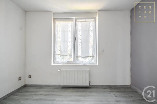 Maison à vendre  5 pièces - 104,94 m 2   MAUBEUGE  - 59