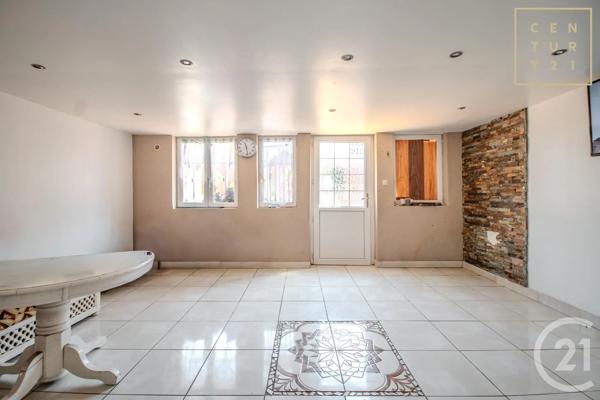 Maison à vendre  5 pièces - 104,94 m 2   MAUBEUGE  - 59