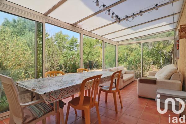 Maison à vendre 5 pièces 185 m² Pourrières