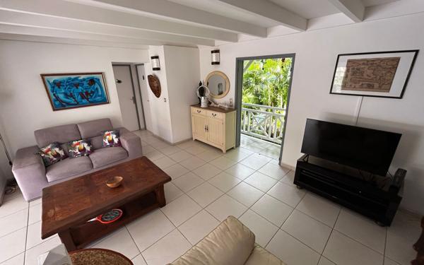 Maison à vendre    5 pièces • 93,87 m2 Saint-François