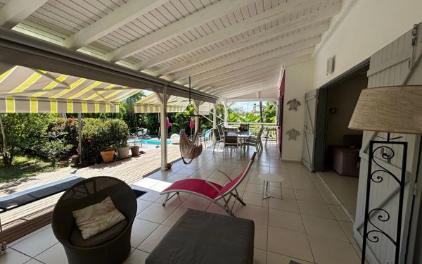 Maison à vendre    5 pièces • 93,87 m2 Saint-François