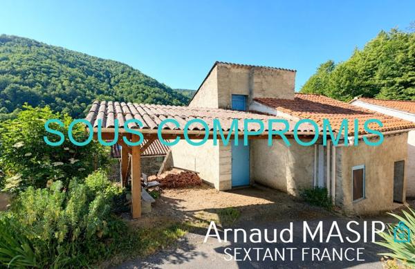 GRANGE A AMENAGER, ABRI VOITURE, JARDINET DANS HAMEAU PRISE