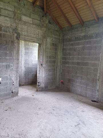 TERRAIN - VILLA T5/6 A TERMINER D'AMENAGER