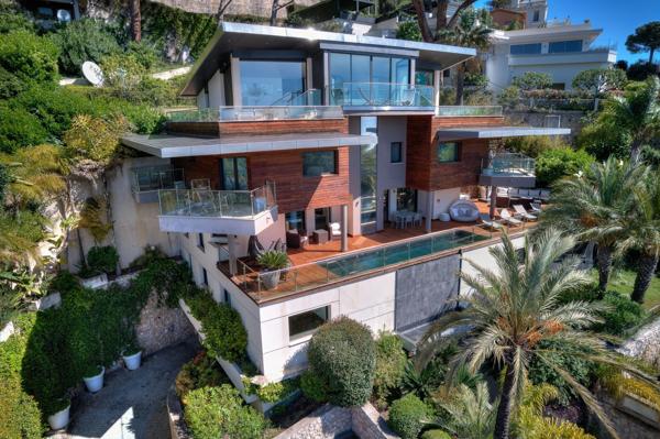 Vente Maison contemporaine Roquebrune-Cap-Martin 10 Pièces 580 m²