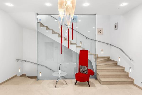 Vente Maison contemporaine Roquebrune-Cap-Martin 10 Pièces 580 m²