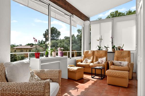 Vente Villa de luxe Le Rouret 7 Pièces 301 m²