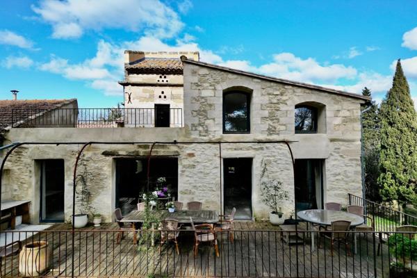 Vente Maison de luxe Uzès 10 Pièces 300 m²