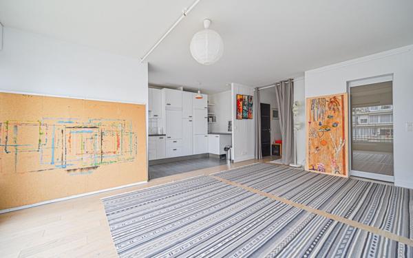 Appartement à vendre    2 pièces • 50 m2 Paris 11