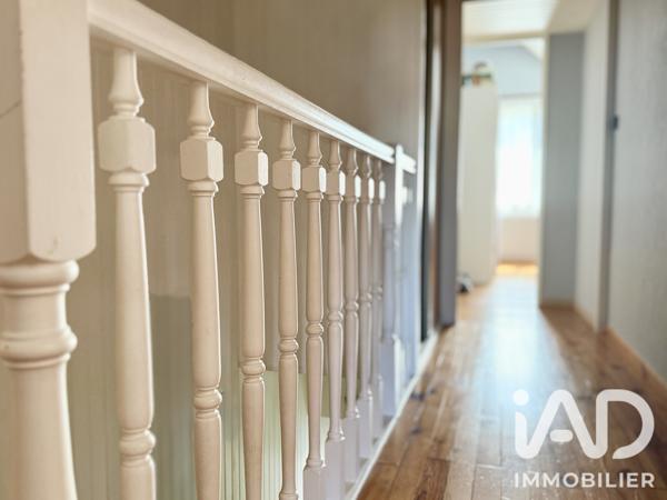 Maison à vendre 4 pièces 77 m² Pont-Sainte-Maxence