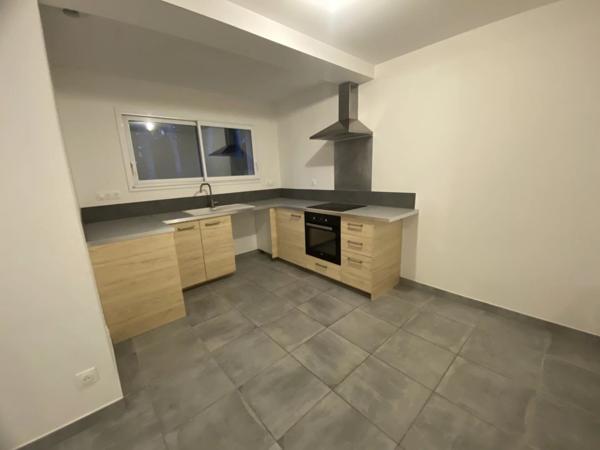 Location Maison 4 pièces 88 m2 à Salon-de-Provence