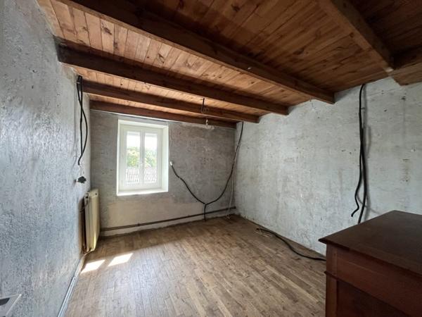 Maison à vendre |  Nantiat |  5 pièces | 113 m²