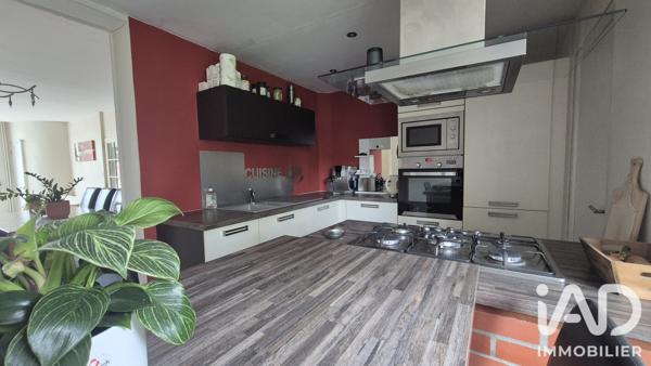 Maison à vendre 4 pièces 120 m² Saint-Amand-les-Eaux