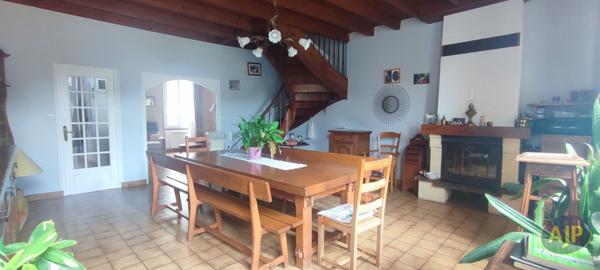 Vente maison Pons : 199 500 € - AJP Immobilier Pons