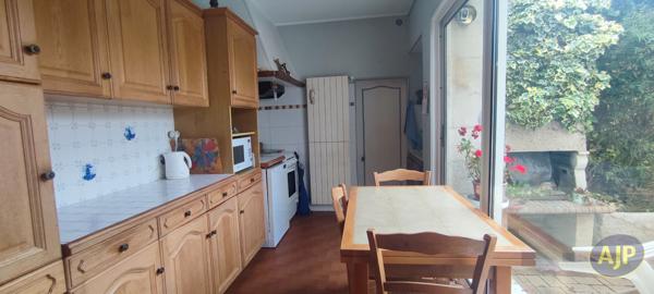 Vente maison Pons : 199 500 € - AJP Immobilier Pons