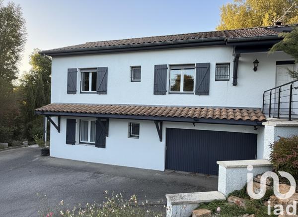 Maison à vendre 7 pièces 183,15 m² Écully